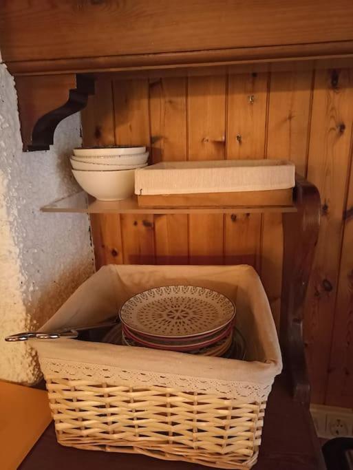 Casa Acogedora Con Barbacoa Villa Miravet Eksteriør bilde